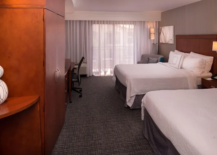 Courtyard By Marriott Thousand Oaks Ventura County